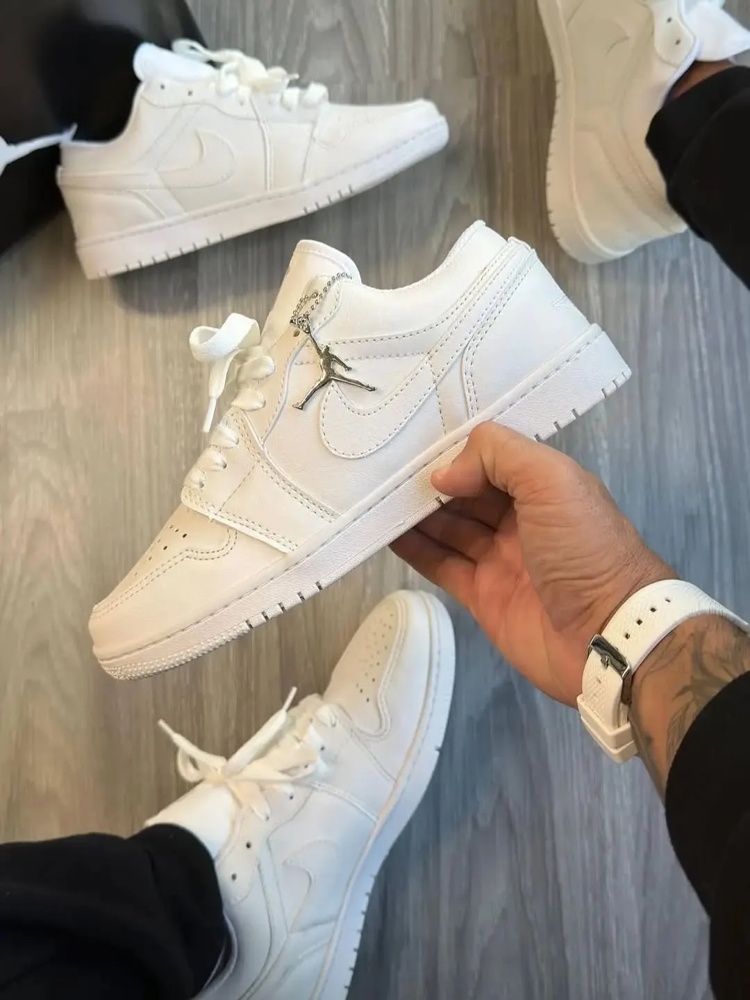 Jordan 1 Low branco